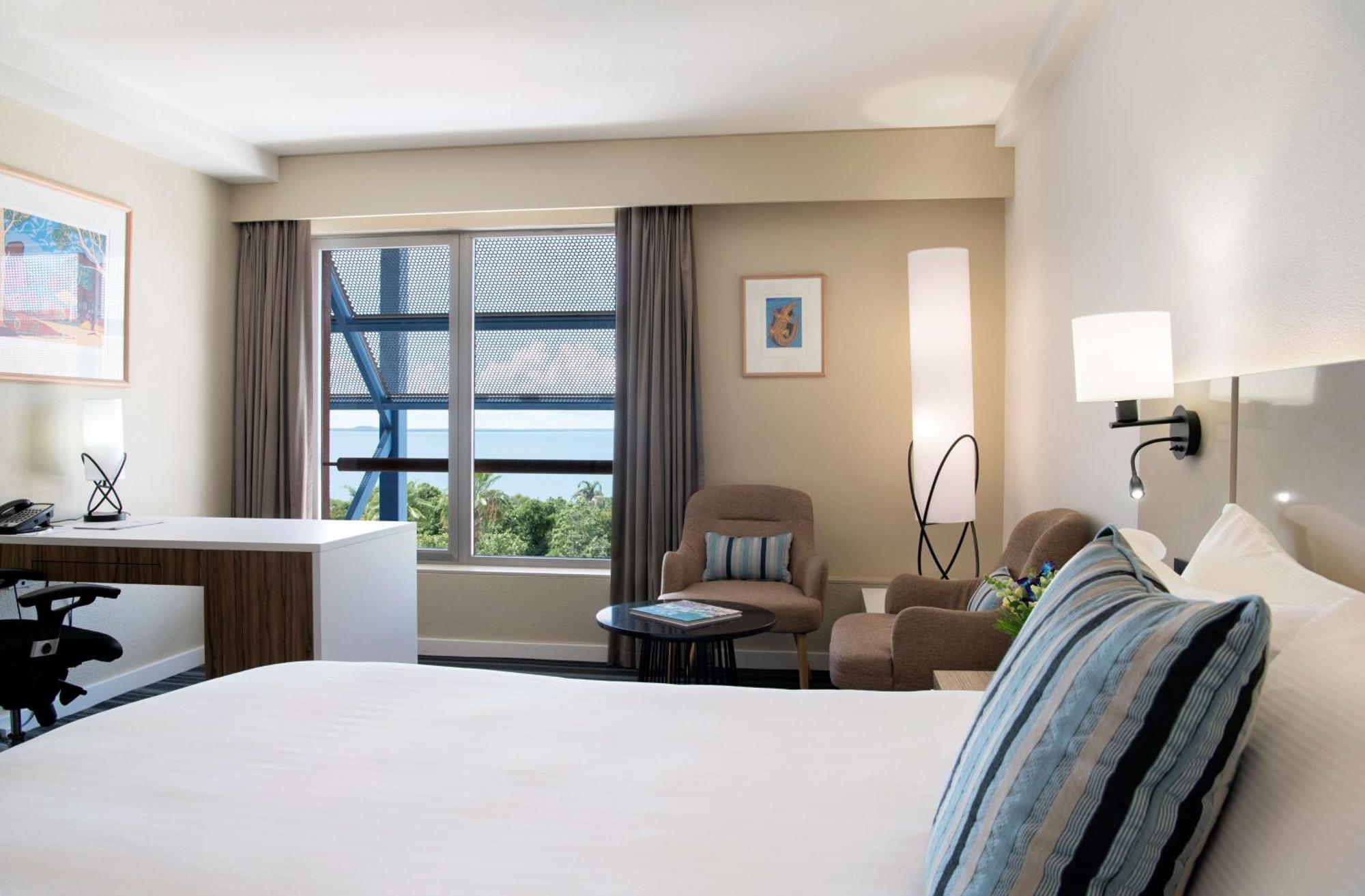 Hotel Doubletree By Hilton Esplanade Darwin Exterior foto