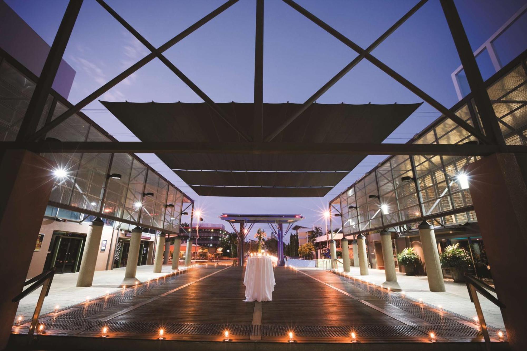 Hotel Doubletree By Hilton Esplanade Darwin Exterior foto